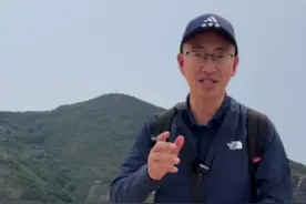 猴哥最激动最刺激的一次采访， 登大连蛇岛，科研人员被毒蛇咬了三次#三农 #蛇 #自然