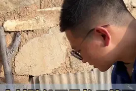 农村随处可见的石棉瓦，对人危害到底有多大！ #石棉 #石棉瓦 #职业危害 #劳保用品视频封面