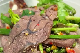 干拌牛肉做法，盐边牛肉凉拌方法教给大家，按照我们四川调味才霸道#干拌牛肉做法 #盐边牛肉 #盐边牛肉凉拌方法