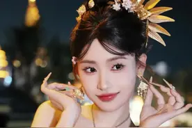 答应我，这辈子一定要化一次傣妆好吗！这打扮谁看了不迷糊啊！ #傣装写真 #傣妹 #东方美 #西双版纳的傣妹妆容绝了 #云南视频封面