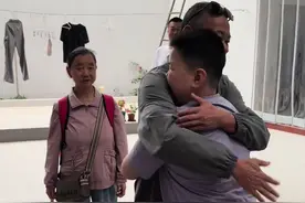 心隐隐做痛，无法言语！#离别是为了更好的相遇 #车站送别 #舍不得 #丁文视频封面