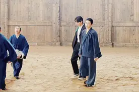 #全球通千行百业奋斗者视频封面