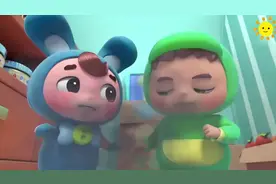 幼儿园失火了，逗逗和抱抱龙困在里面，歌德来救他们#百变校巴视频封面