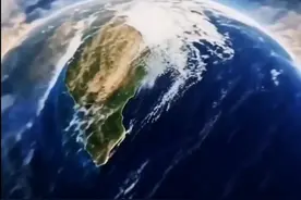 给范小勤奥特曼一拳会怎么样？#抽象 #阴间#表情包 #娱乐