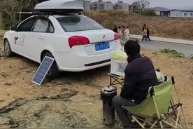 #自改房车 #老百姓能开的房车 #床车自驾 #房车改造 #床车改装视频封面