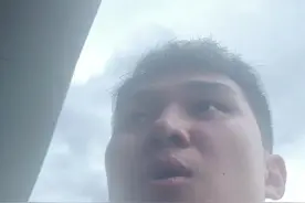 查博士就是牛逼有三电质保！他们合同写着公司技术受限没有三电质保。我买到了一台电池有安全隐患的二手车我不听老爸的劝阻，要看一下车才付款。也没找第三方去检测，因为是关注了很多年的一个网红二手车商上平台我就直接了解好那个超冲情况我就直接两个小时内我就下定了。车况没有说明因易损件，4s店需要更换摆臂连杆花8k元。后面不放心去查博士检测出来电池有安全隐患。联系车商不承认责任。