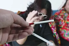 终是生活磨平了我所有的棱角。#胡胖