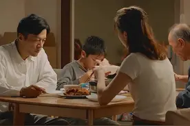 #一个片段看完了整部电影 #一起追剧看电影 #离秋 #好剧推荐 #视频封面