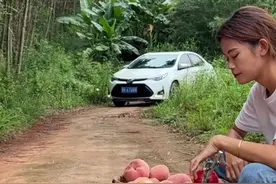 太嚣张这年轻小伙#100个真实农村故事 #农村原创视频 #乡村剧情段子视频封面