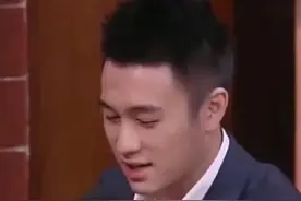 原来#小说 里写的没骗我，霸总真的会用数学题#表白 啊！#何猷君 #霸总文学 #数学