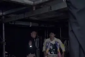 张杰北京鸟巢演唱会 唱自己 高音腹肌抽筋视频封面