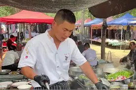 山东大集版辣椒炒肉 #农村的美食是无处不在的  #我的乡村生活 #人间烟火 #内容启发搜索 #山东大集