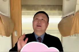 坐软卧，上下铺正确方法教程来了…#铁路 #绿皮火车 #软卧 #内容启发搜索