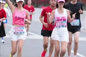 膝内扣与跑损伤#跑姿 #跑步姿势