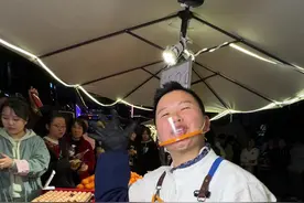 跟着我左手右手一个慢动作～#青春修炼手册 #苕皮孃孃 #小张小老师 #夜市里的烟火气