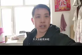 有多少老粉是因为早上吃的大豆腐认识的小明，三年，说长不长说短不短，豆腐好吃，可万家灯火的时候，谁还会啃豆腐呢，小明啊，现在的生活我们背后有很多人托举，一年中最挣钱的时候就是现在了，看清楚啊，抓住机会啊，为了顺利的卖上货，姐夫小姨夫早上五点就去等货，一直到中午一两点才能拉回来，摘羊角蜜大棚的夜晚，他们为了让我们睡觉，是有人在大棚里看着摘瓜的，这一摘就是一整个晚上啊，他们第二天还要干活的，背后的家人这么支持我们，没钱投了，姐夫小姨夫给我们拿钱，没钱了，跟小北吱声，两千五百公里送钱来，因为别人吵架了生气了，五林洞的哥哥像长辈一样开导，你的丈母娘生怕你受委屈，任何吵架的时候都是说我，可你知道吗，她怎么会不知道我们因为什么事吵架呢？背后这么多的贵人才能让我们今天有货卖，背后有更多的贵人是在无条件购买我们的货，你这么幸运了，不是每个人都可以这样幸运，幸运也不可能一直伴随着你，抓住机会啊，对我们来说，就是春天的这一两个月，不听，不看，你没有钱又有谁看得起你呢，想要别人看得起，只能自己强大啊，你是男人，你要学会保护啊（我们经历了太多太多不可思议的事，不要网暴任何一个人，我只希望我们的家好一点，更好一点，小明这几年进步了很多，成长的路是向上的，是累的，可反观我们，谁不累呢），感谢大家耐心的看完这个文案，这是心里话，也是对小明这段时间的总结，更多的是希望他能好一点，更好一点，最后，感谢一下一直支持我们的粉丝朋友，精神上，你们给我们鼓励，在经济上，你们无条件相信我们买我们的货，其实我们一直都知道，新品的时候我们销量特别高，纯粹是粉丝的支持，我们在心里一直都记得，最后，真心的希望大家能健康，平安，富足，安康