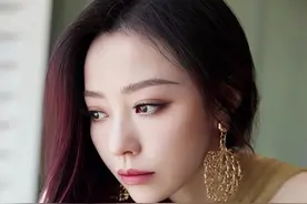 果然离开错误的人，才能绽放最耀眼的光彩。 #张靓颖 #冯轲视频封面