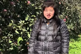 丰县大沙河的苹果成熟了，又脆又甜，想吃的来找我#用抖音记录我的农村真实生活日常 #乡村烟火气最抚凡人心视频封面