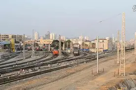 K985次离开南宁站#中国铁路 #火车迷 #高铁🚅