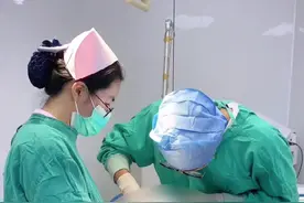 #苞皮 吻合器优点：手术时间快，出🩸少。术后恢复比较快，切口比较整齐，比较美观，不易出🩸。 #苏州同城#苏州男科医生 #割苞皮