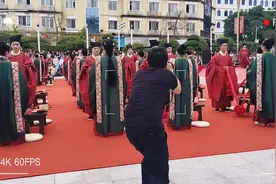 政府提倡不要彩礼要幸福，这个标语恐怖数值直接拉满视频封面