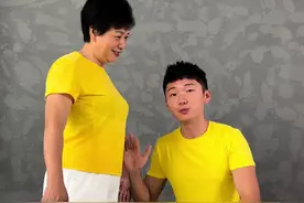 如果你是四肢都没有什么肉肉 只有中间肚子大 那么这种肚子只需要做腹部的深层锻炼 就可以有明显改善#健身#瘦肚子