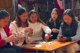 挑战打电话给老公说我爱你看老公怎么回答#挑战给老公打电话 #夫妻相处之道 #搞笑视频