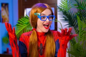 如果你变成蜘蛛侠？第一视角带你体验变身超级英雄#第一视角视频封面