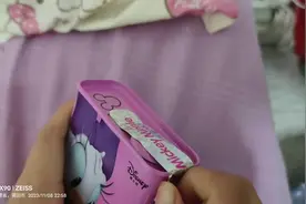 迪士尼糖果的包装很难拆，我到17岁才打开了它#迪士尼果汁软糖