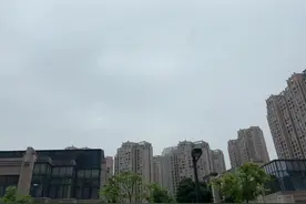 昨晚做了个梦，梦里梦见今天大乐透我们店会出大奖😄视频封面