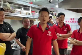 湖南菜小炒黄牛肉教程，看清楚了吗？分享很详细了。#抖音美食推荐官 #@军哥家常菜视频封面