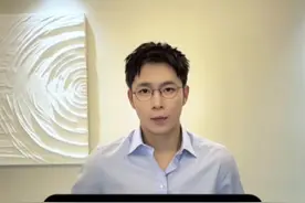 买rush该被拘留吗？ 如需法律帮助，请➕yowenzuo（付费）。#律师 #李现ing #正装 #西装杀 #抖来普法2025视频封面