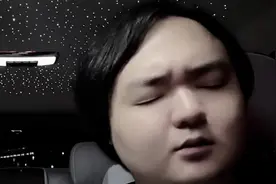 眼睛不大创造神话，终于明白陈伯为什么火了 #陈伯厦门粉丝见面会