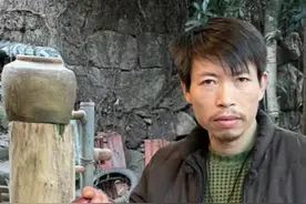 #我的乡村生活 #乡村守护人 #新农人计划2023 今天做了一个红木女包，完美