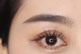 详细的眉毛教程，教你如何画出自然的眉毛#画眉教程