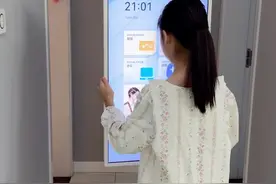 这就是所有女孩都想拥有的温馨小屋吧！房间虽不大，只有8平，但爸爸改造的#女儿房 也太温馨了吧！学习就应该劳逸结合！时间管理的好，做事有效率，好学学该玩玩！女儿制定好计划，按部就班的完成，每天独立自律过的很充实，劳逸结合，懂事的让妈妈很欣慰！继续加油！#培养孩子好习惯 #自律 #育儿视频封面