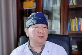 有狐臭很尴尬怎么办？会不会传染？#腋下异味 #狐臭 #科普一下 #医者仁心