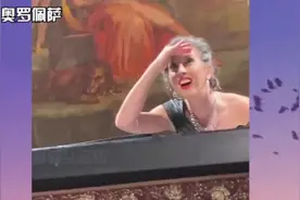 意大利音乐会中国男高音留学生意外伴唱 #刘建伟 #奥罗佩萨视频封面