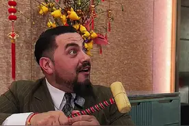 家人们这顿开工饭真的太有仪式感了哈哈哈！开工吃好，招财进宝！#开工大吉顺顺利利 #外国人吃中国美食 #吃翠园过大年 #吃翠园闹元宵 #新年开工第一餐视频封面