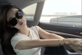 我把网名改成了㞮孞（chu xin）生僻字，意思是说，相爱容易，相守却难，遇见对你好的人容易，遇见待你如初的人却很难，因为㞮孞易得，始终难守，说好要走一辈子的人，走着走着，人就弄丢了，我们终究没有守住㞮孞，分道扬镳了……😭😭