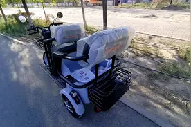 休闲电动三轮车，可上班，可买菜，可溜娃