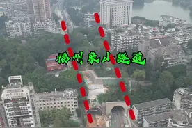 公路修到这，不挖山建短隧道，是环保考量还是另有隐情？#隧道 #福建 #航拍 #内容启发搜索视频封面