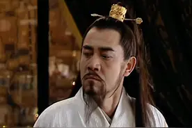 练得身形似鹤形，不怕宫女勒脖颈。 我来问道无余说，朕的儿子也通倭？#大明王朝1566