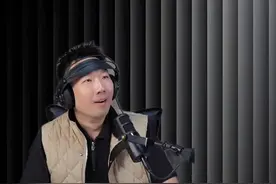 持牌烟花大王，正规经营开豪车！视频封面