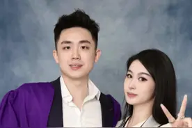 🎓今天不做饭 叶师傅从NYU出锅啦！ #纽约大学 #毕业典礼 #情侣毕业照 #毕业vlog视频封面