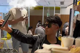 #咱弟 #精神小伙 #意想不到的结局视频封面