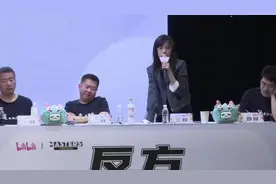 关于《一见钟情～日久生情》这个辩论赛中王梅姐姐大杀四方。视频封面