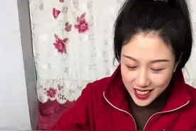 花了40做上一大锅酱香味十足的黄焖鸡头，一抿就脱骨，好吃又解馋#乡村生活家 #新农人计划2024 #内容启发搜索 #鸡头