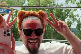 那我也用vlog隆重介绍一下我的外国老板吧#用vlog正式介绍一下 #TC在中国 #用vlog介绍一下我的好朋友 #00后整顿职场