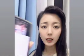 1988年我考上了中专，那一年9月14日我大送我到宝鸡中医学校上学。其实他只把我送到宝鸡火车站，连学校大门朝哪个方向都没有看上一眼。就把我交给学校学生会接站的一个麟游学长，便依依不舍的匆匆转身踏上回程的列车。大转身的那一刻，他瘦小的身躯让我想起了初中课本朱自清笔下《背影》那个矮小的身材怀抱橘子需要蜷缩身体才爬上站台的父亲。我再也无法抑制自己眼泪，让它肆意在脸上流淌。1988年那次出门，是我人生第一次离开家，第一次坐火车，第一次踏出兴平，第一次……。三十多过去，我也慢慢变老了。大走了，娘也走了，家也变成了老家，兴平也变成了故乡。这一切恍然如梦，但它也只能出现在梦里出现了，再也回不到过去了……视频封面